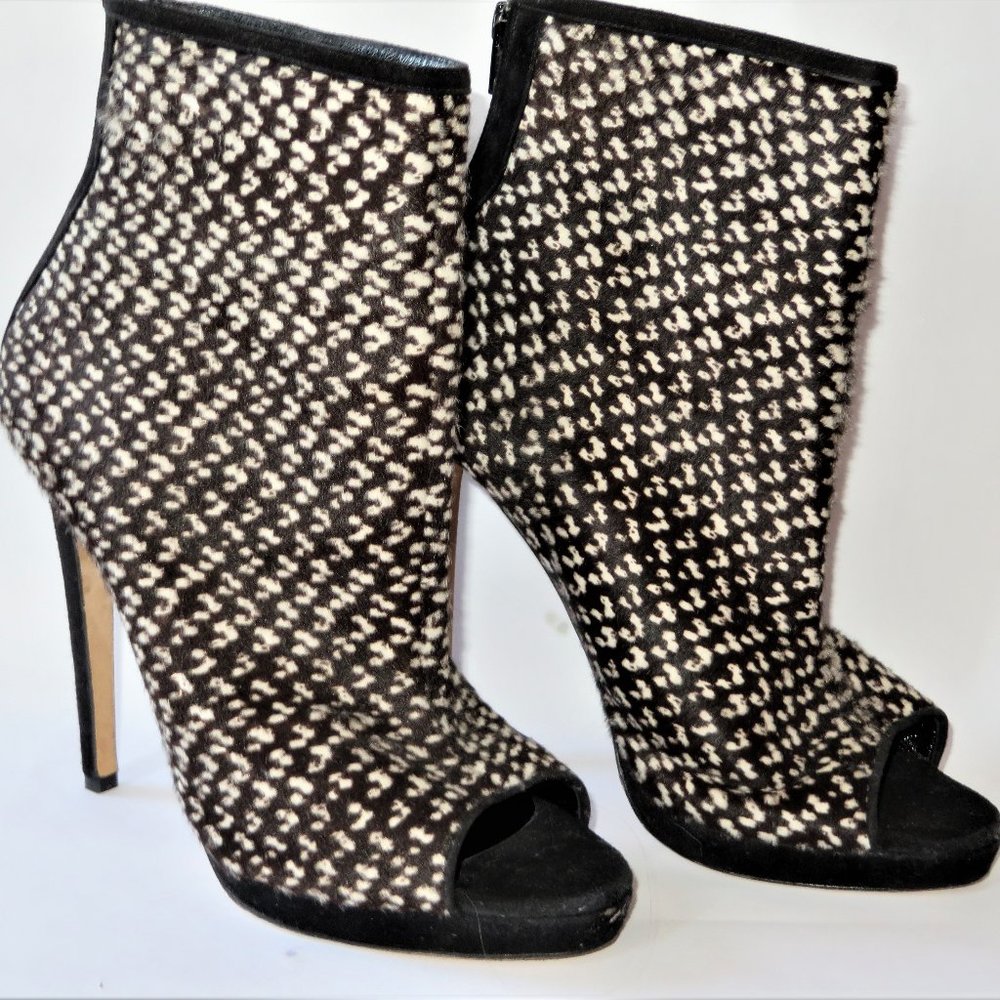 Oscar de la Renta Ankle Boots Women's Shoes